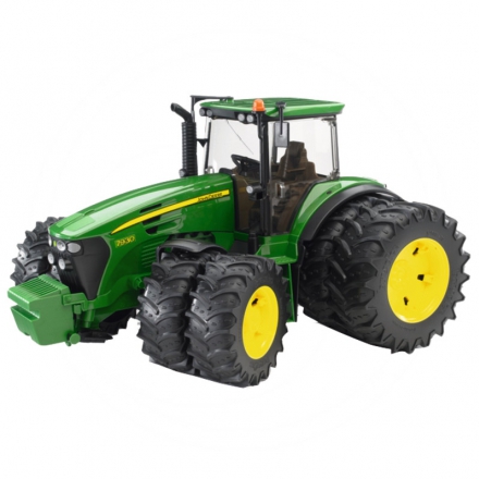 John Deere 7930 z ogumieniem bliźniaczym